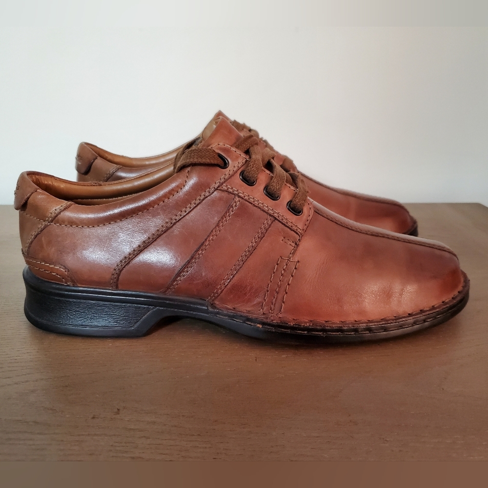 Clarks Men's Brown Leather Shoes - Picture 2 of 11